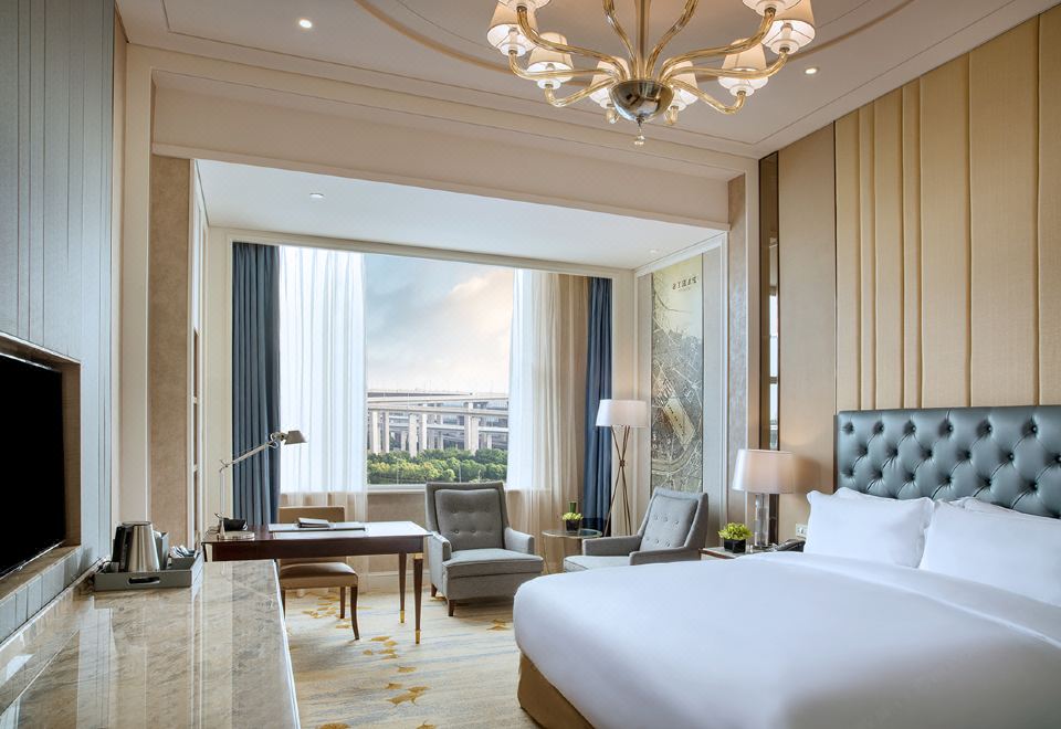 Sofitel Shanghai HongqiaoSuperior King Room