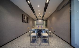 Dongmen Yitang Service Apartment