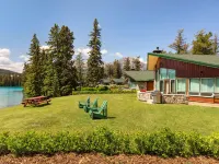 Fairmont Jasper Park Lodge