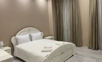 Astoria Hotel - Housity