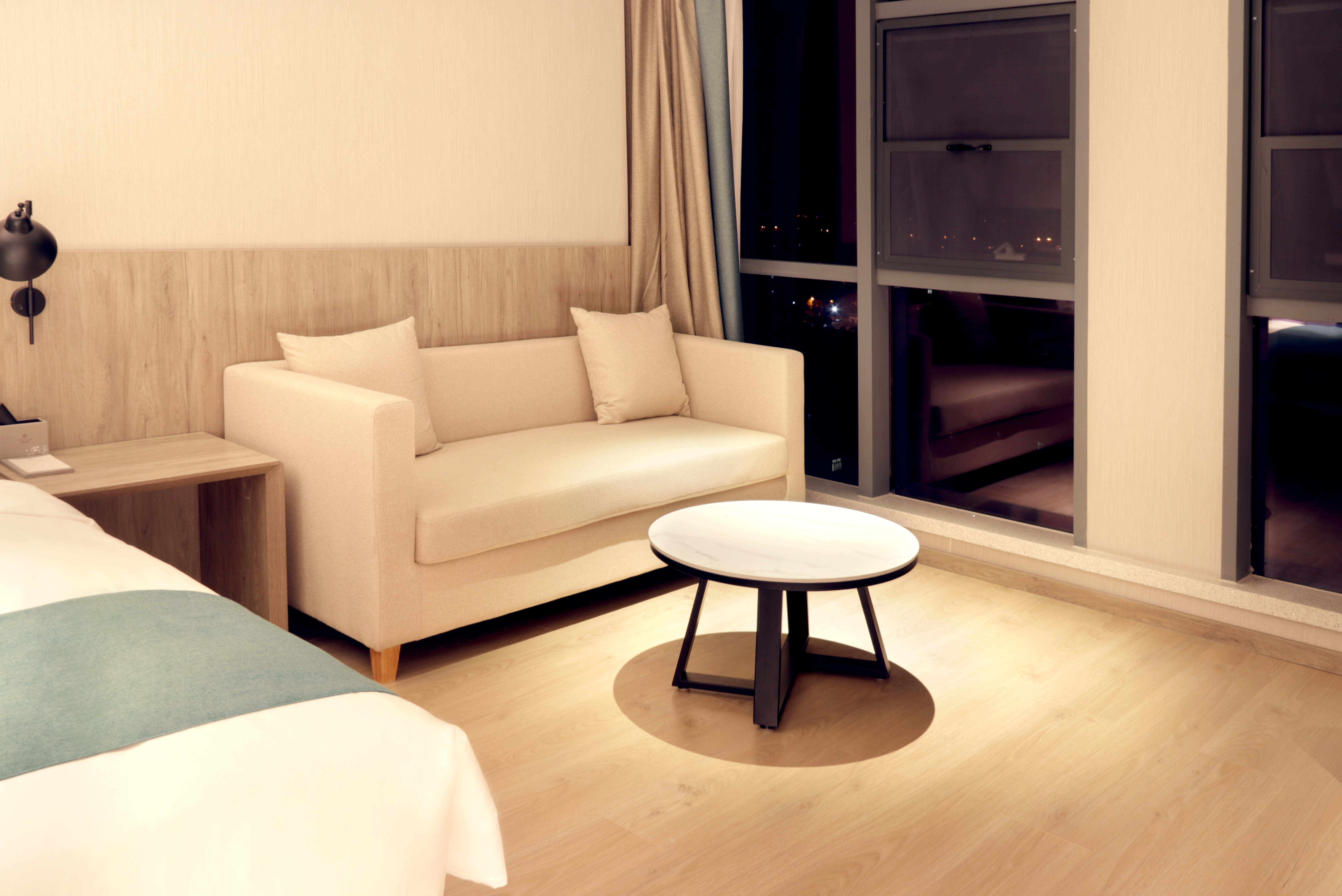 豪华家庭房（落地大窗）