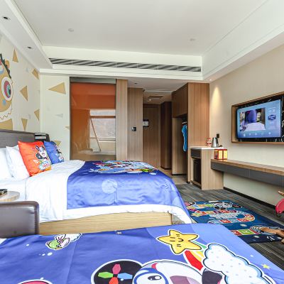 親子湖景大床房 佛山西樵山希爾頓歡朋酒店優惠