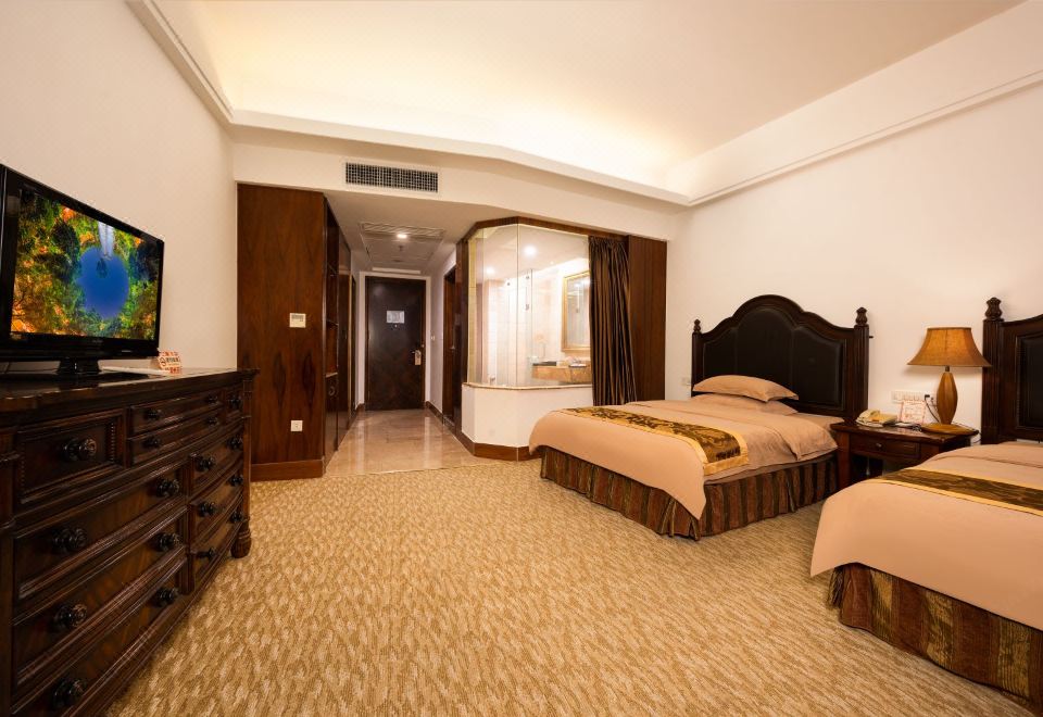 璨圓樓溫泉美式豪華雙床房