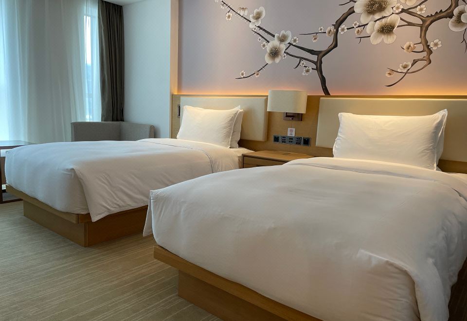 逸居双床房（斯林百兰定制床垫+MINI吧）