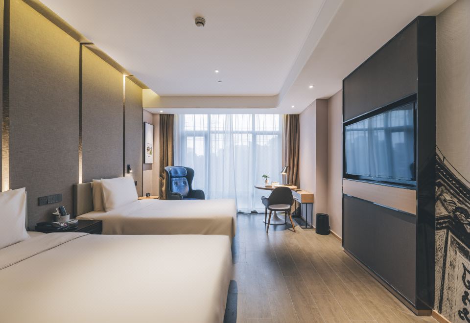 高级双床房（手机投屏）