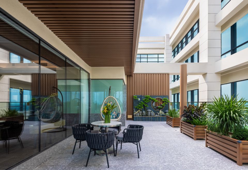 隱于市·空中花園套房（超大庭院+智能客控+浴缸）