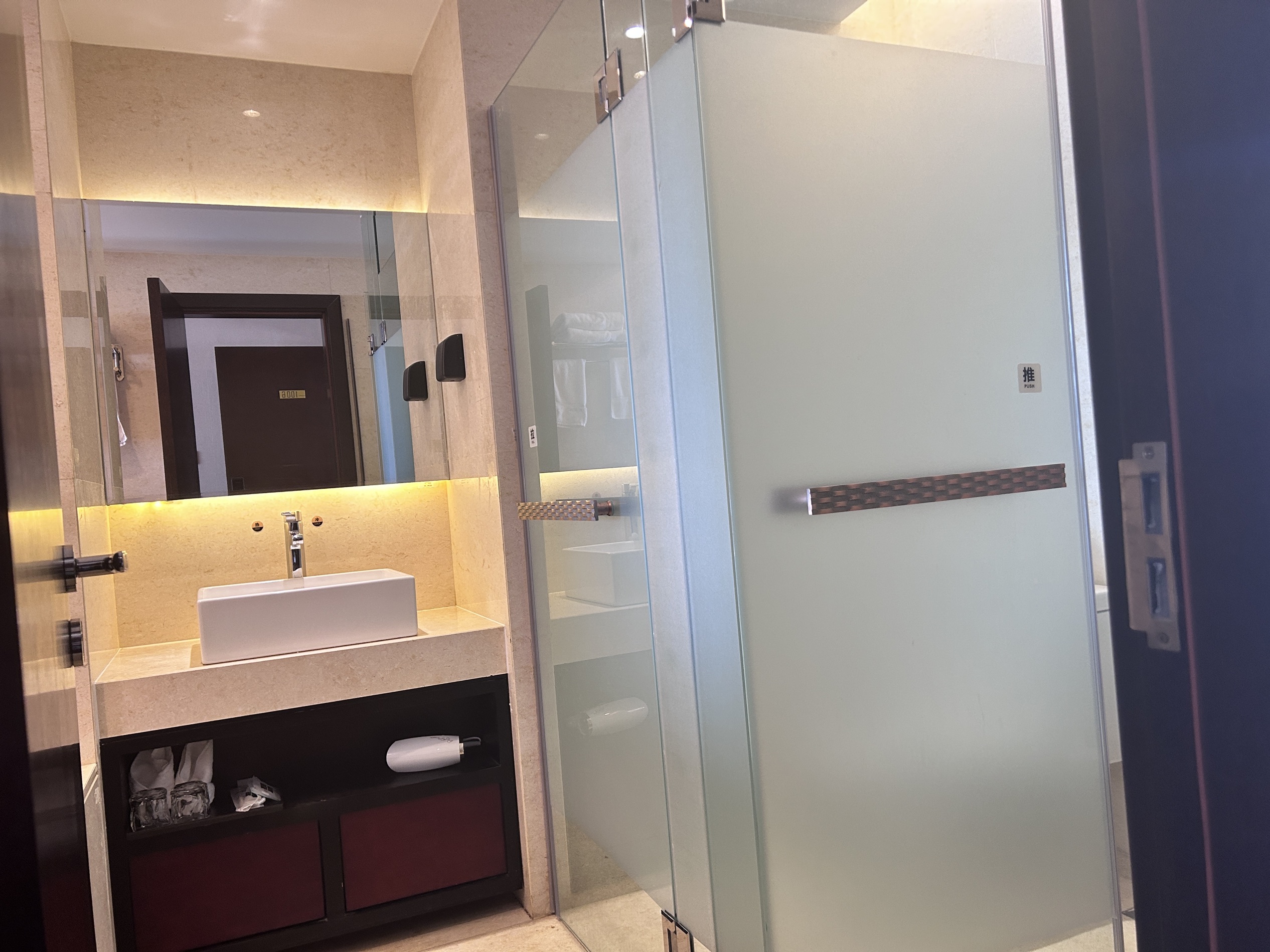 暮云·正湖景露台双床房