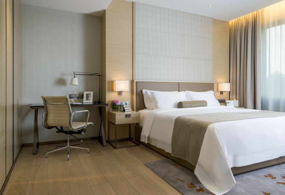 Three-Bedroom Executive Suite