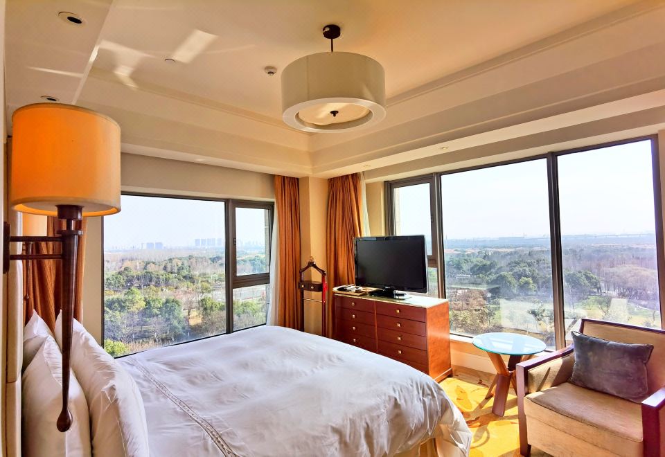 Fairmont Yangcheng Lake KunshanFairmont Premier Lake-View Suite