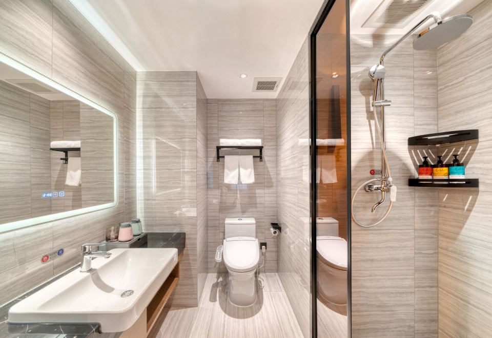 尊享行政套房（1室1廳+極米百寸投影+小童圍欄）