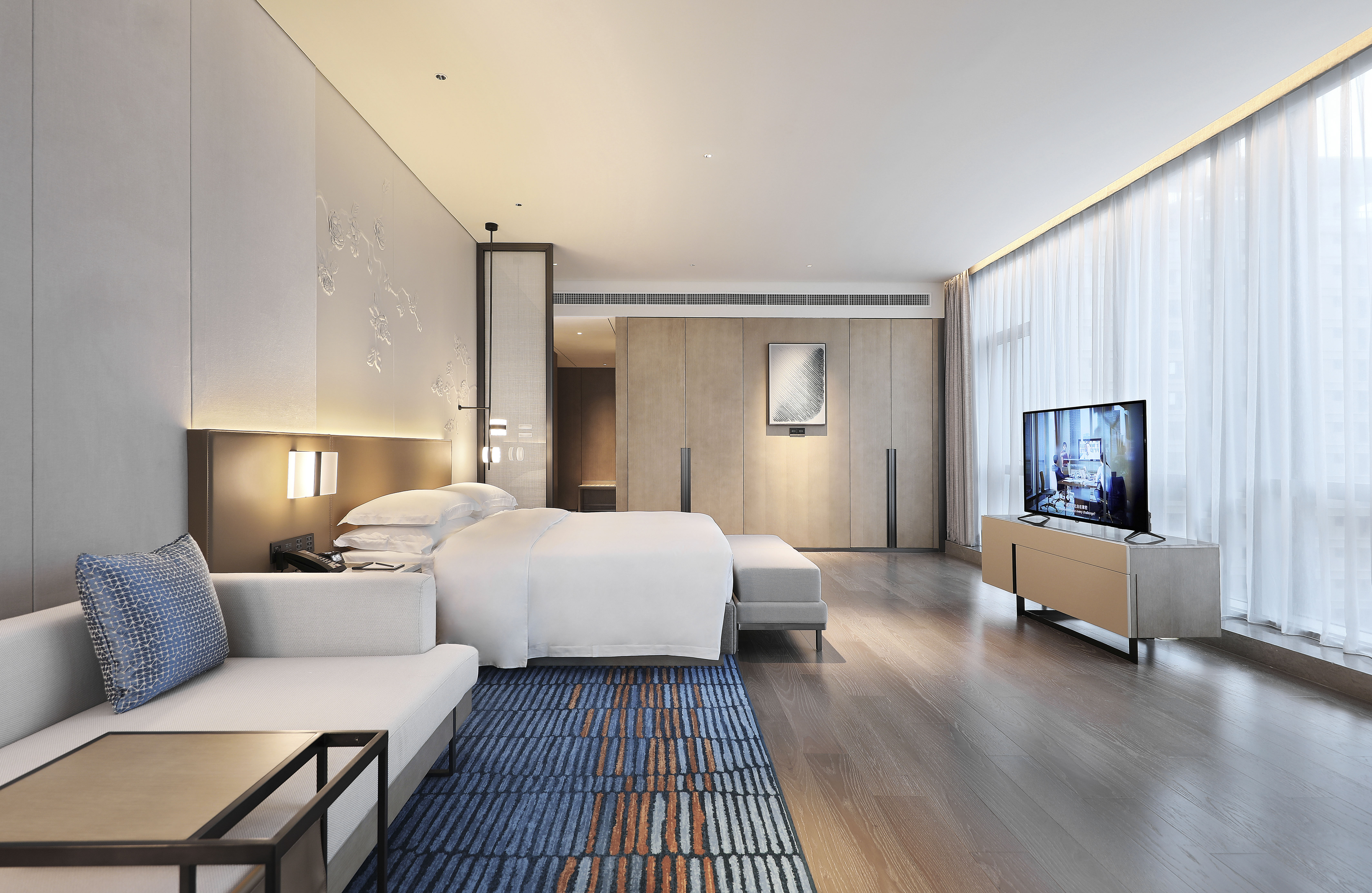 高级豪华大床房