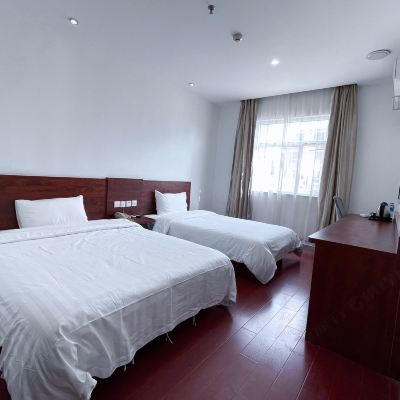 家庭房 派柏·雲飯店（東海步行街高鐵站店）優惠