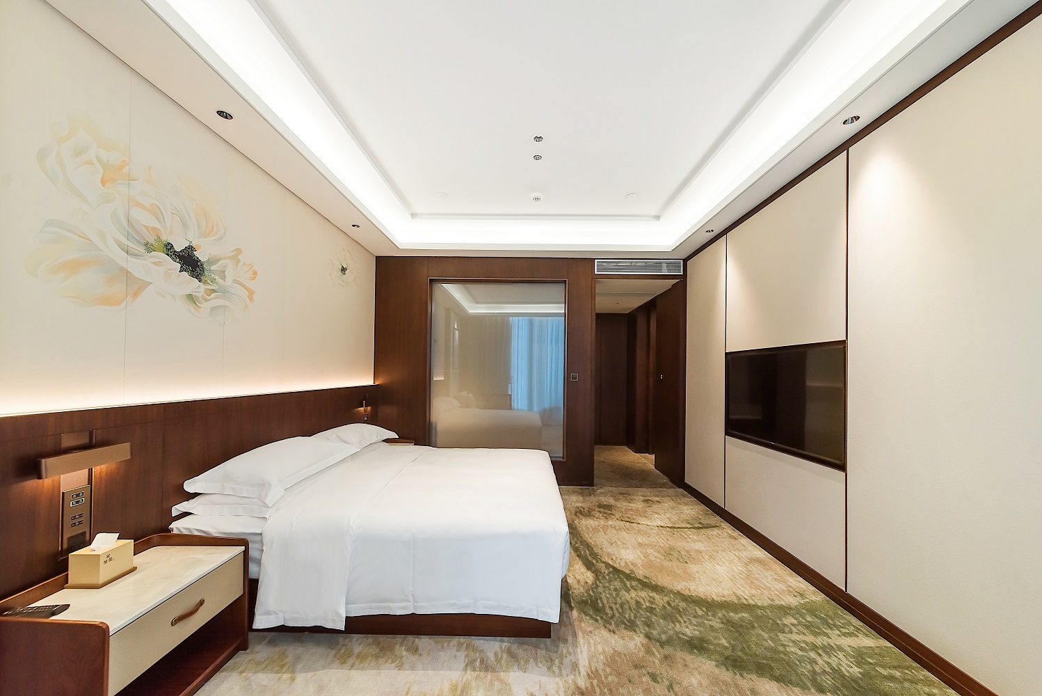 家庭套房「科勒智能马桶+舒眠零压床感」