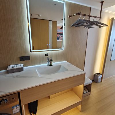 豪華雙床房 維也納飯店（深圳國際會展中心橋頭地鐵站店）優惠