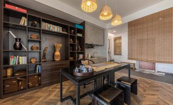 A Dream Homestay (Yichang Sanxia Renjia Store)