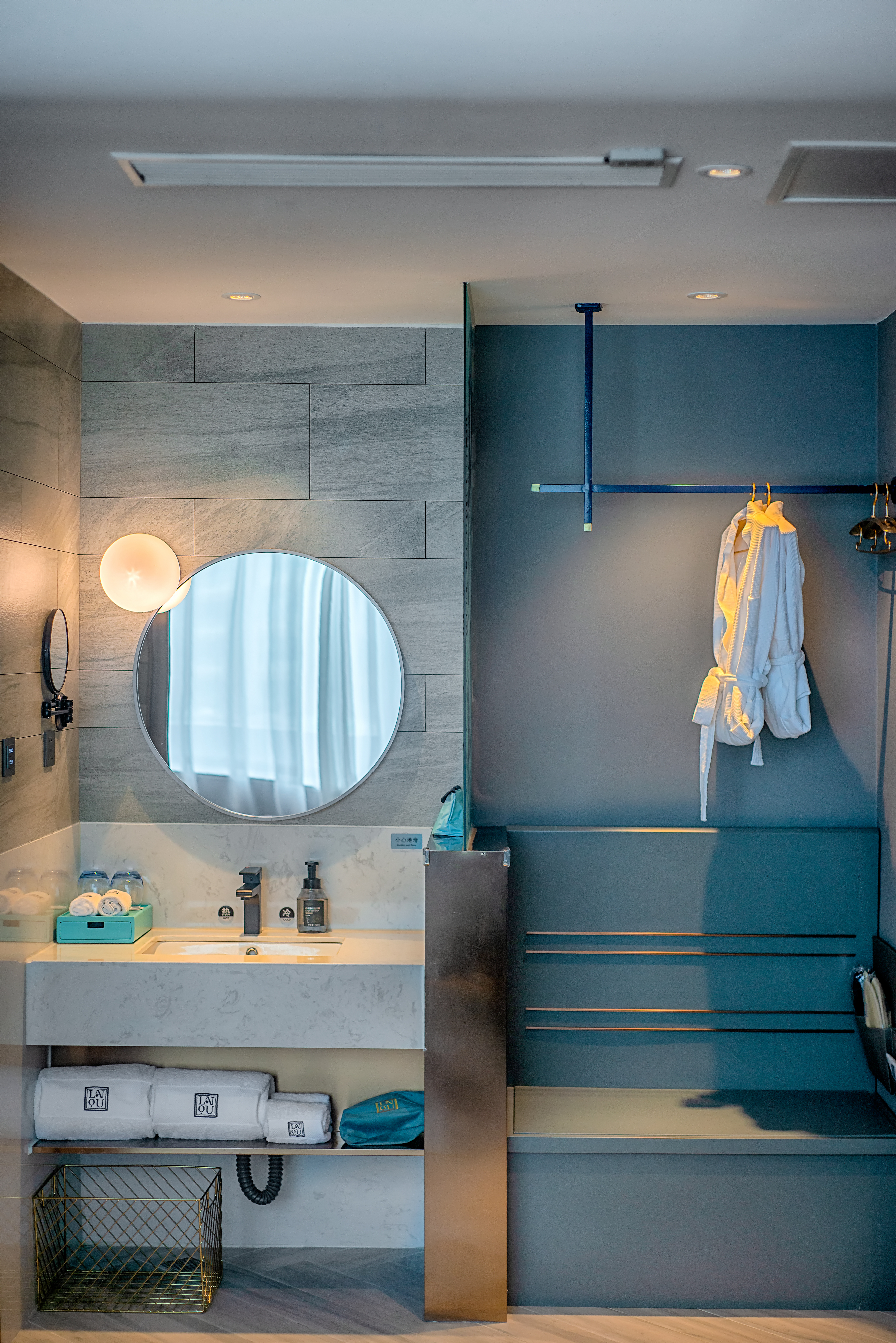 兰欧奢华套房-全屋智能语音控制+金可儿床垫+小冰箱