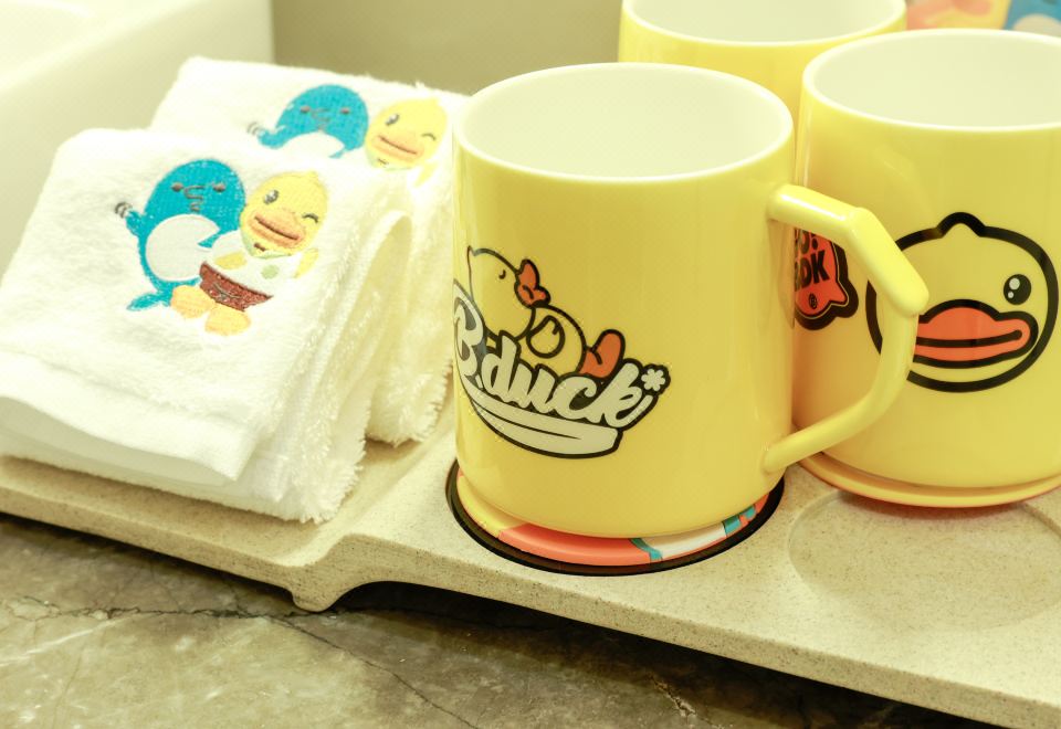 B.DUCK 小黃鴨主題親子房