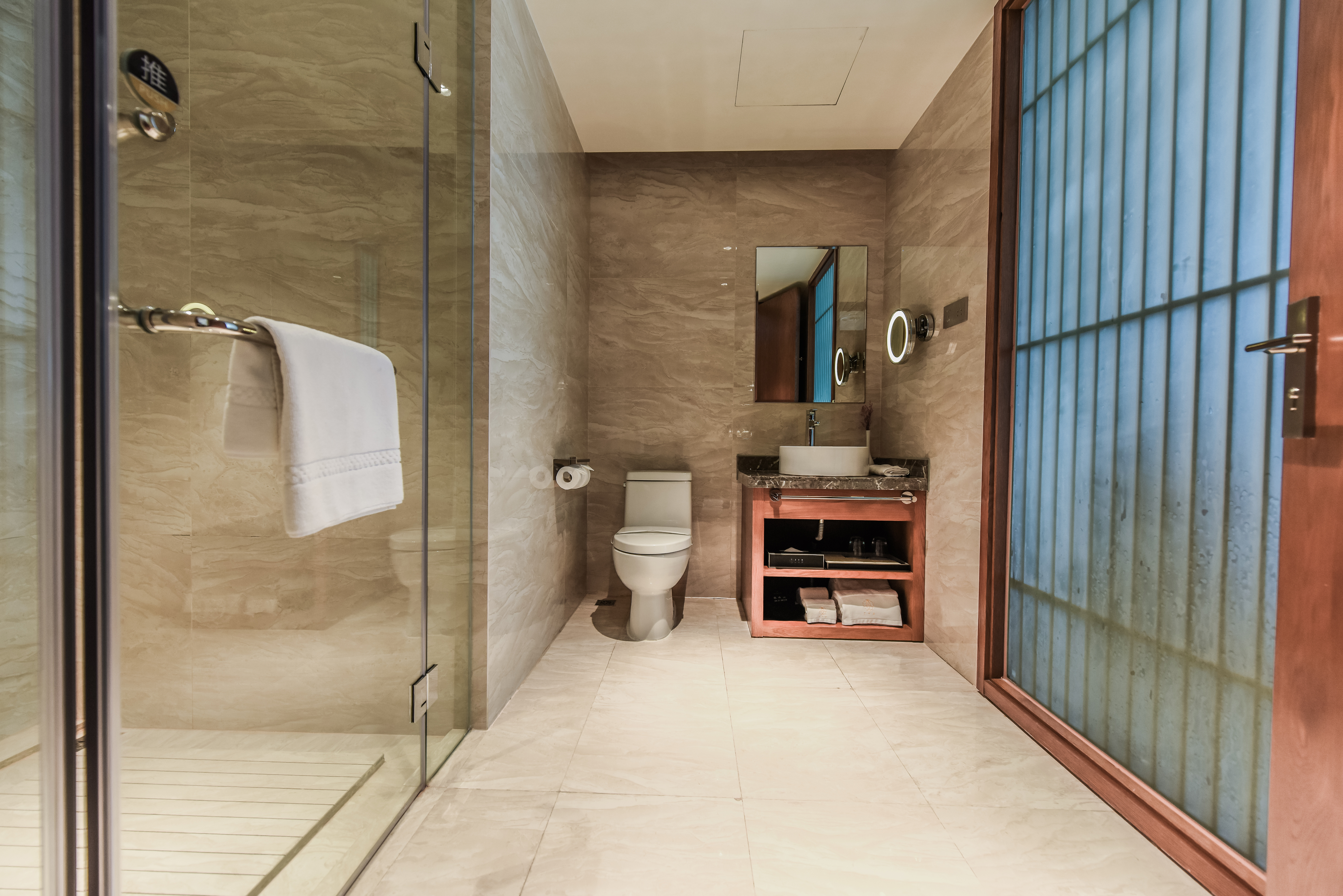 江语山景单间【办公桌椅+乾湿分离】