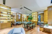 Wuduo Hotel (West Street of Baoding Zhi Lai Governor's Office)