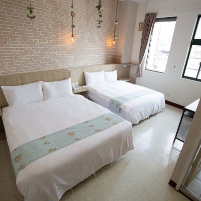 豪華四人房 家家商務旅館優惠