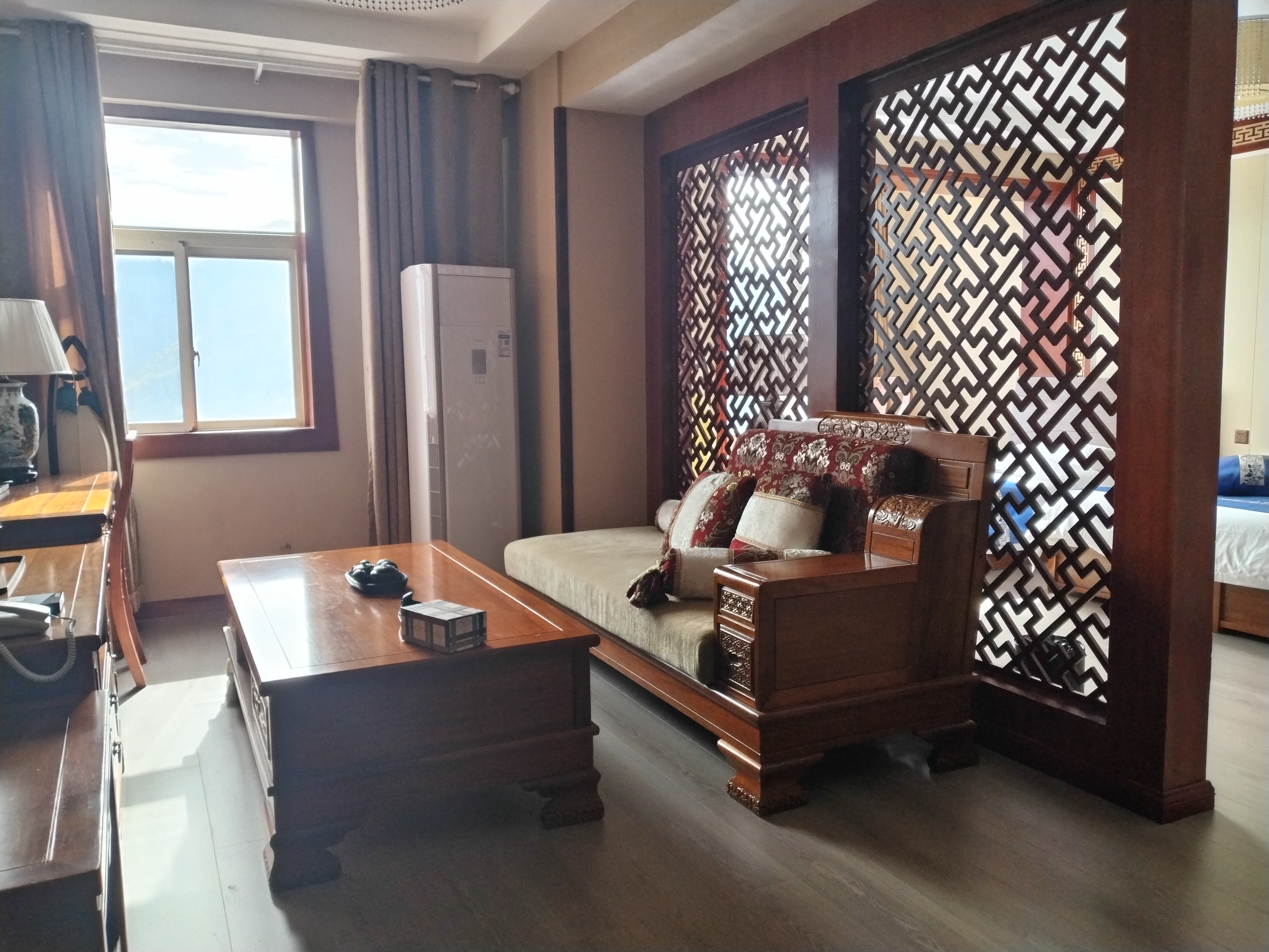 雪山景高级一室套房（空调+供氧）