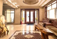 Tianhua Hotel