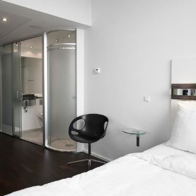 Sky Room with Partial Harbor View Wakeup Copenhagen Bernstorffsgade Promo Code