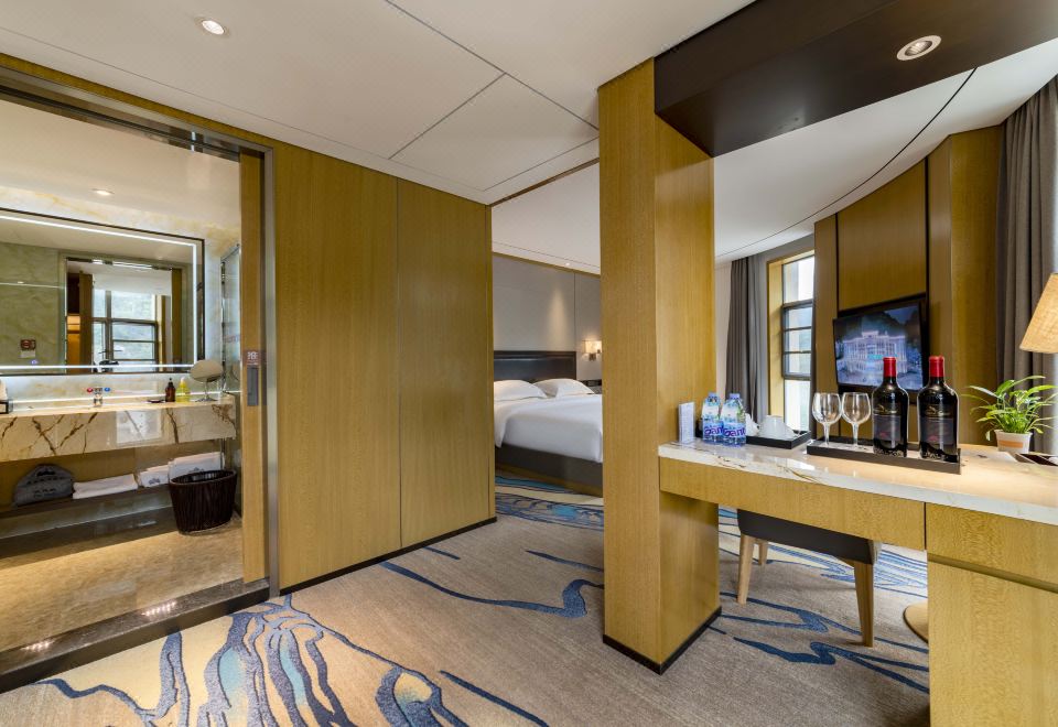 Yijing Guanlan HotelExecutive Queen Room