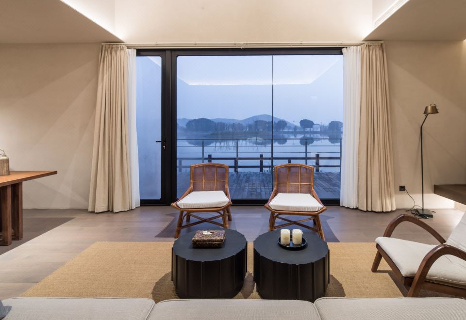 漫山·天望湖景套房