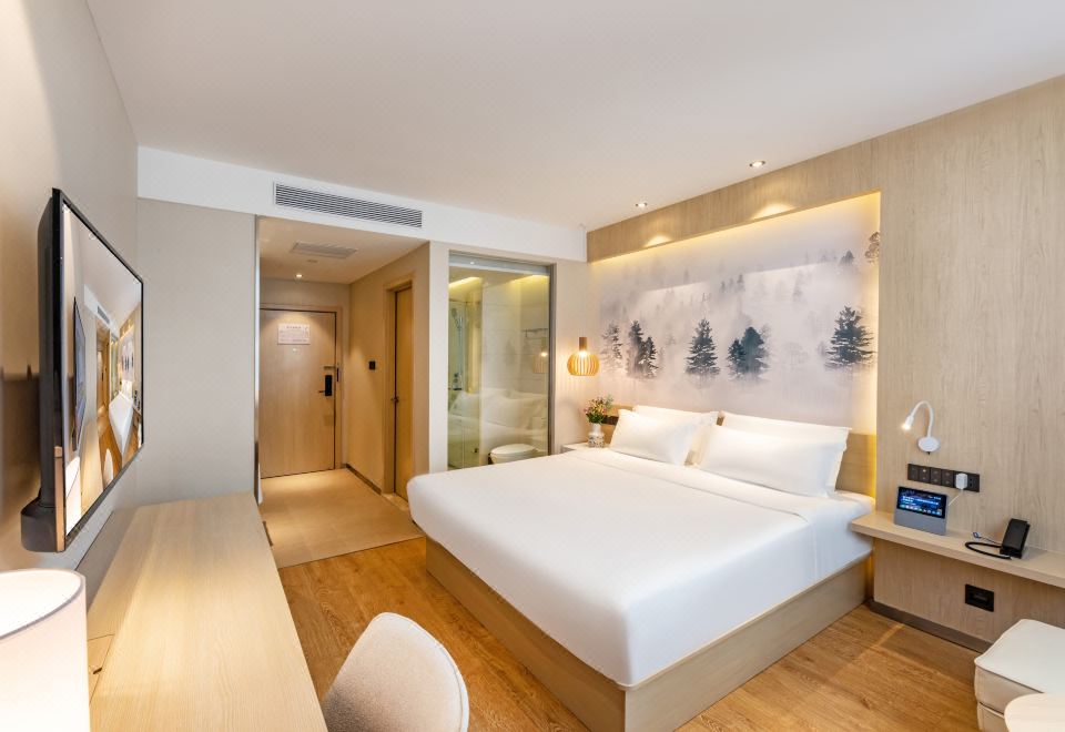 大床房（智能客控+投屏电视+迷你沙发）