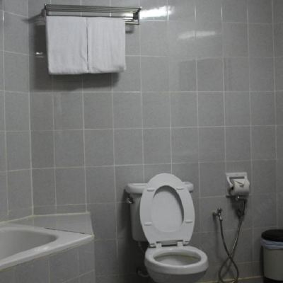 Superior Queen Room Non Smoking Jubilee Hotel Promo Code