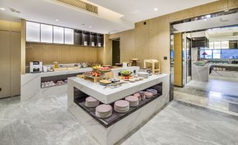 Atour X Hotel Guangzhou Zhujiang New Town Tianhe Park Station-Free shuttle bus to Canton Fair - Housity