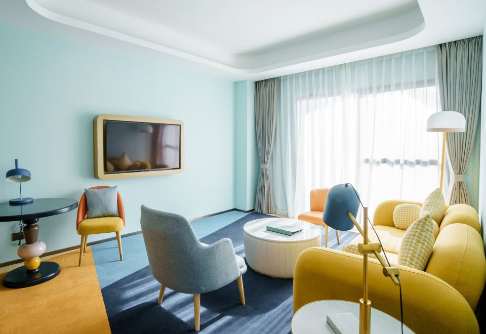 豪华园林阳台套房