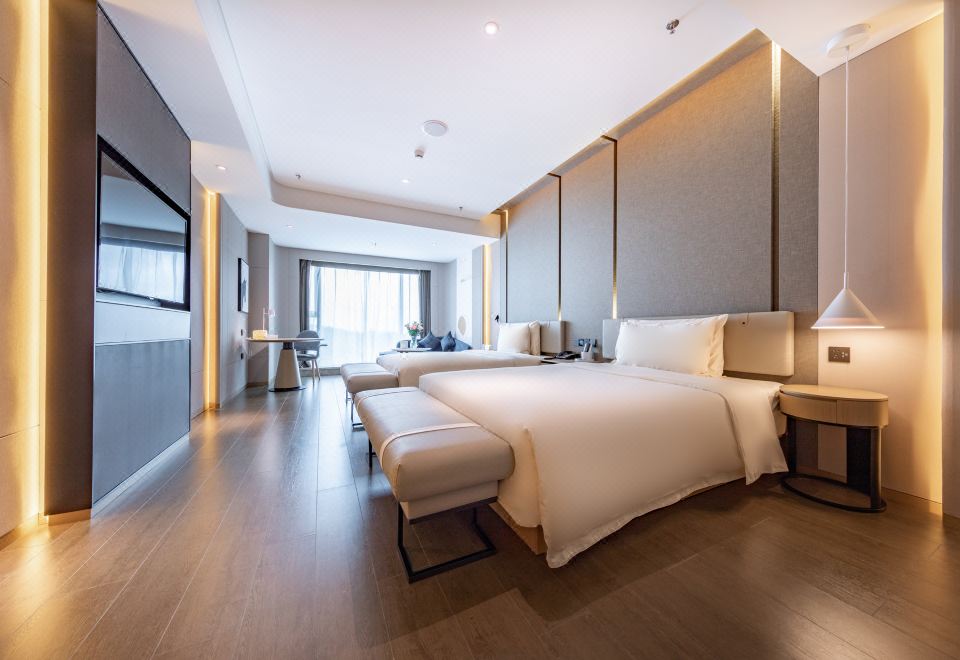 Zhuhai Gongbei Lovers Road Atour S Net Yiyan Selection HotelGuestroom (2 Beds)