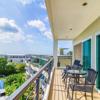 Superior Two Bedrooms Apartment with Sea View Non smoking