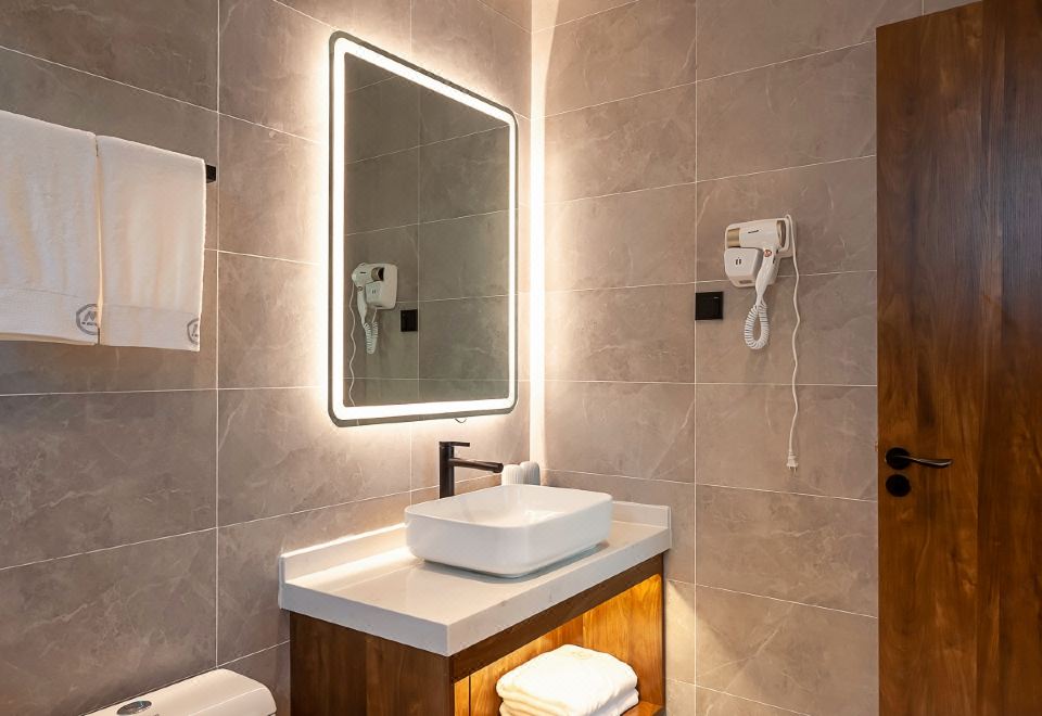 精致双床房 |挖沙工具+洗衣机+冰箱