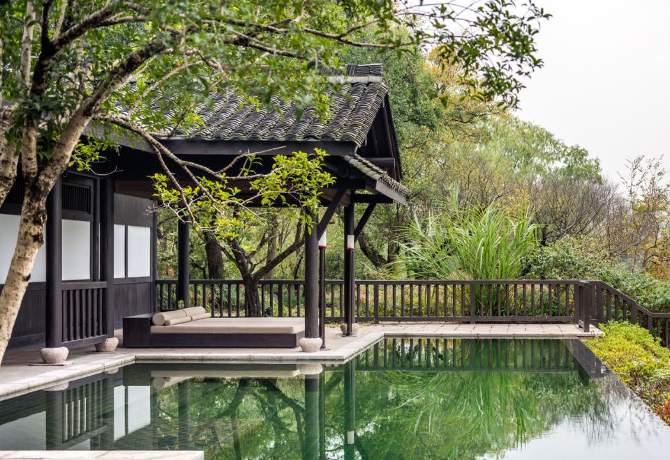 Savoir Resort Hangzhou XixiDeluxe Villa - 2-Bedroom, Lake-View (Pool)