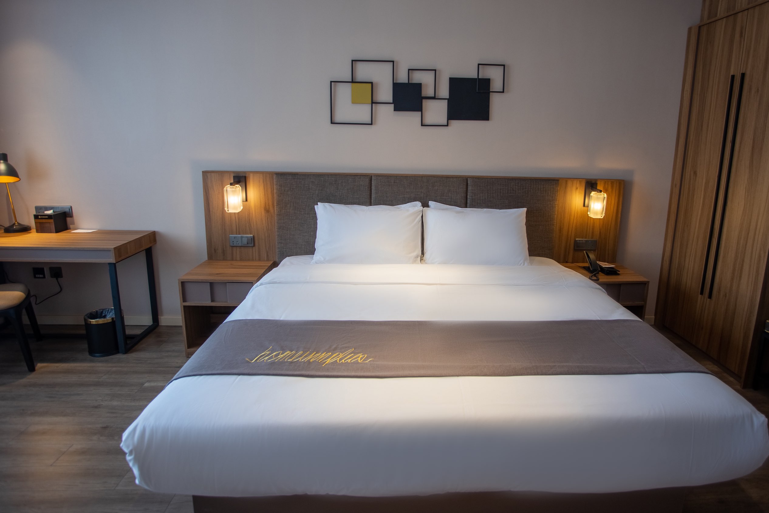 高级大床房（梦百合零压床品）