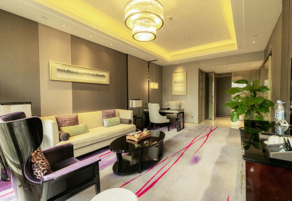 豪華套房（獨立會客廳+超大主衞+獨立客衞+杜比音響）