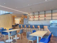 Holiday Inn Express DONGYANG HENGDIAN by IHG