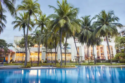 Bangi Resort Hotel Отели в г. 