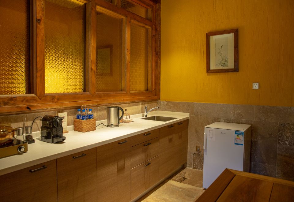 Songtsam Shangri-la LinkaFamily Suite - 2-Bedroom