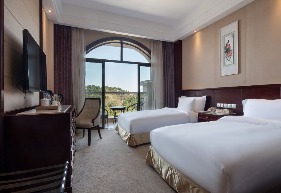 山景阳台双床房