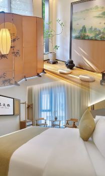 The Moonlit Temple Hotel (Wenzhou Longwan International Airport Branch)