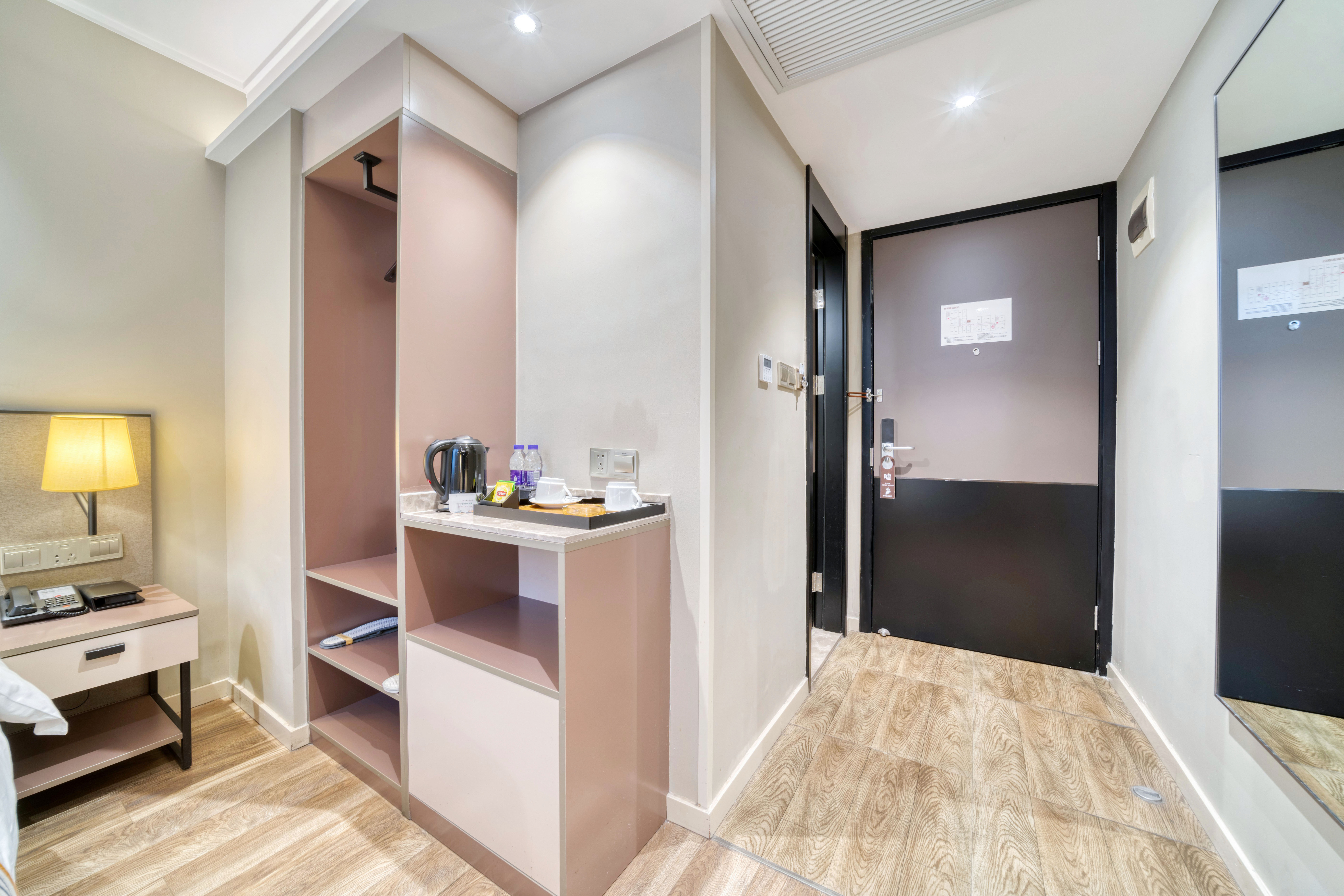 高级双床房（莱芬吹风机）