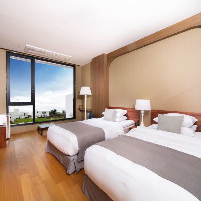 디럭스 트윈룸 리벤시아 풀빌라 호텔 쿠폰