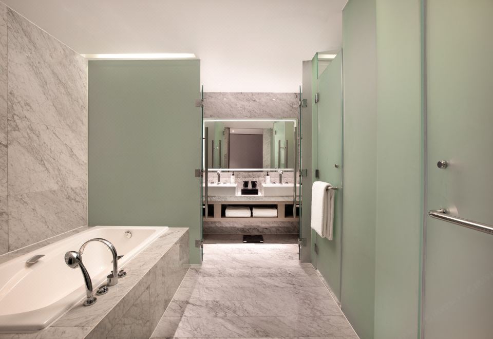 Intercontinental Beijing BeichenPremier Suite Birds Nest View