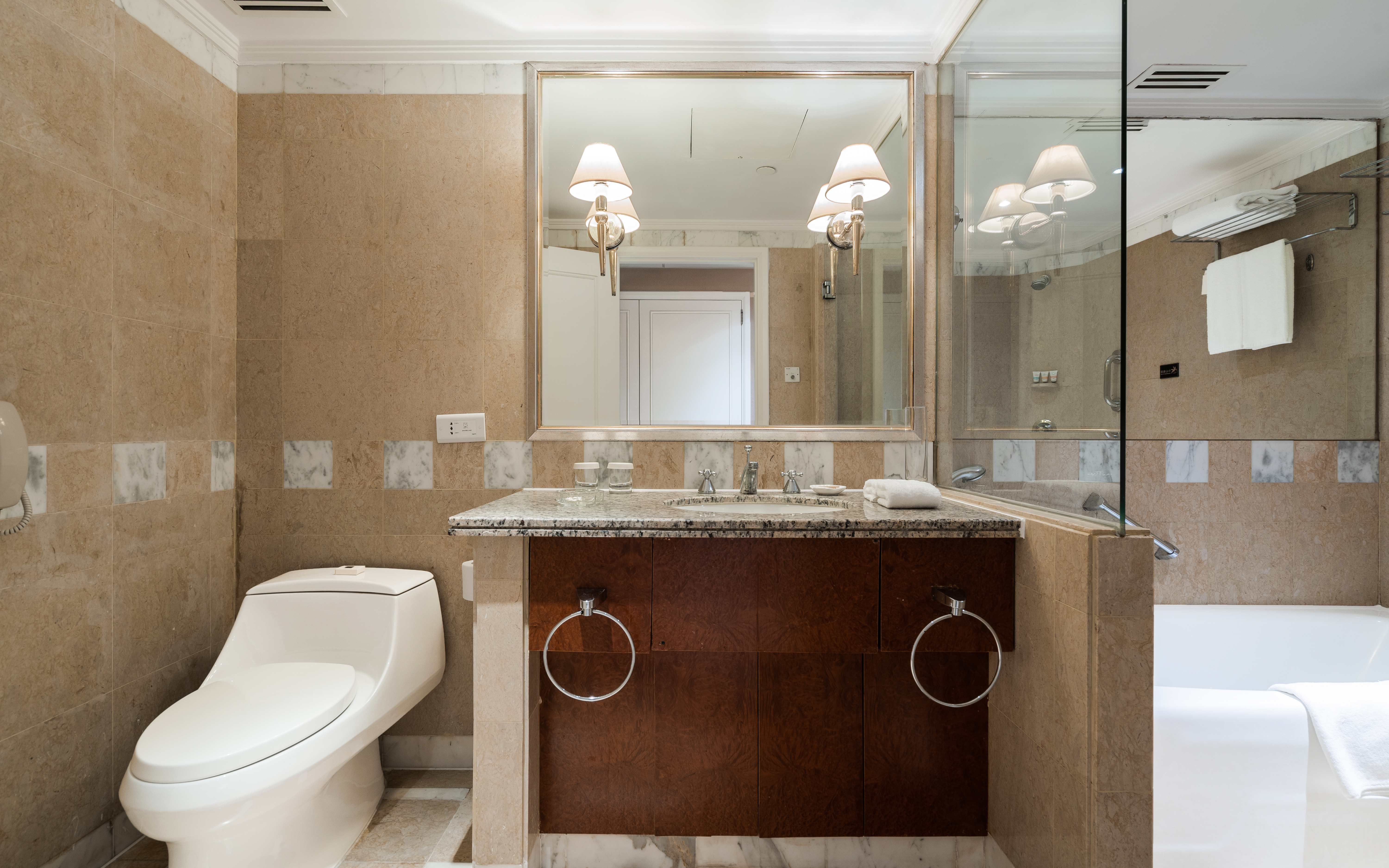 城景景观套房「一室一厅+独立客衞」