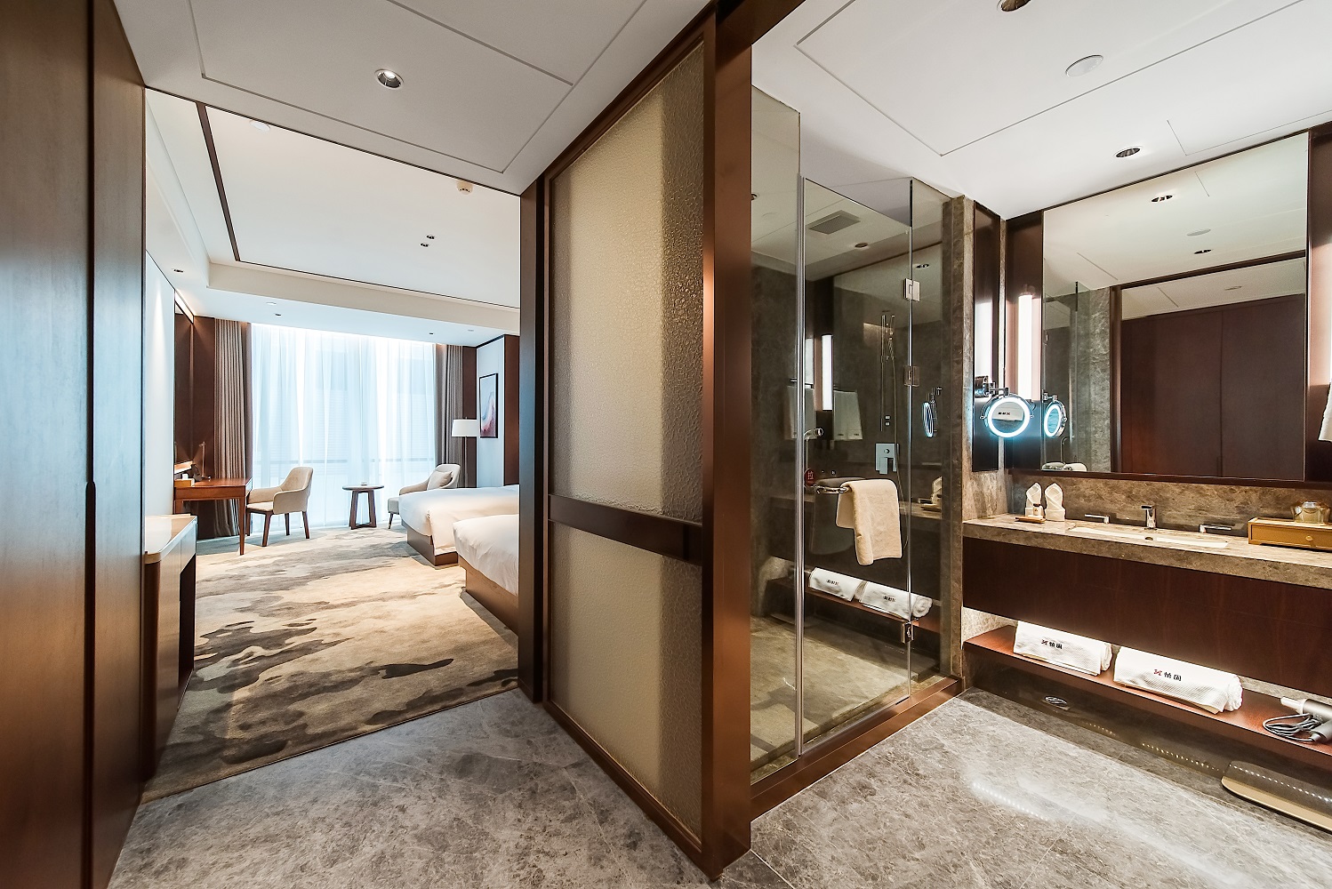 标准房「科勒智能马桶+舒眠零压床感」