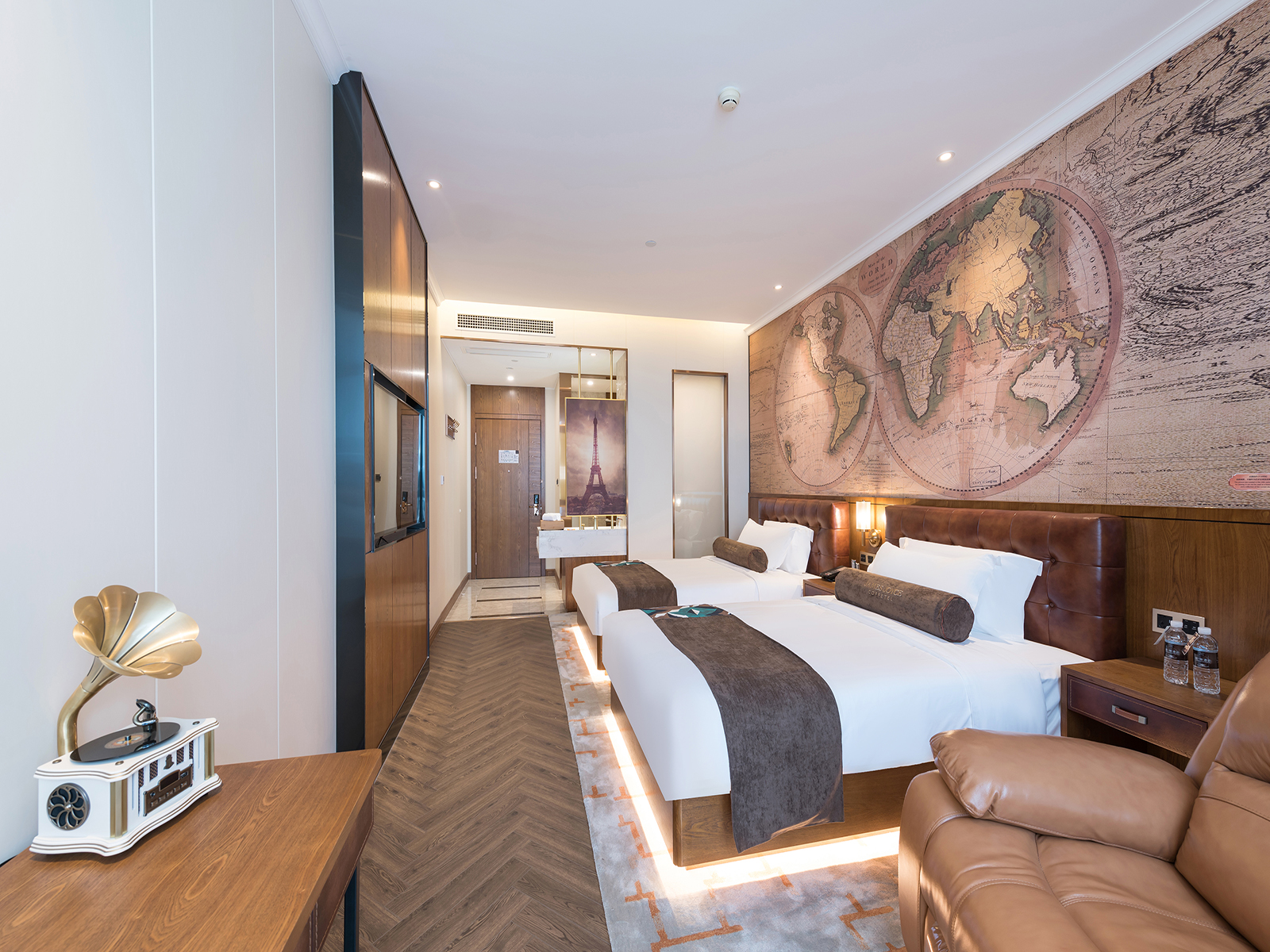 啡凡城景双床房（芝华士沙发+可投屏电视）